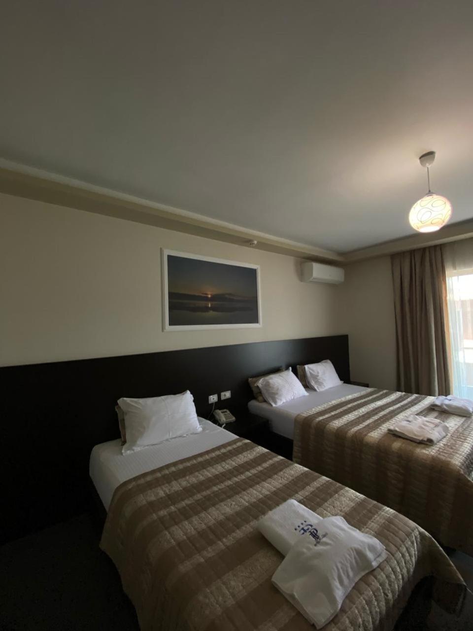 Hotel Pogradeci 2 Tushemisht Dış mekan fotoğraf