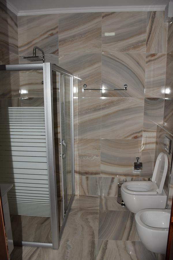 Hotel Pogradeci 2 Tushemisht Dış mekan fotoğraf