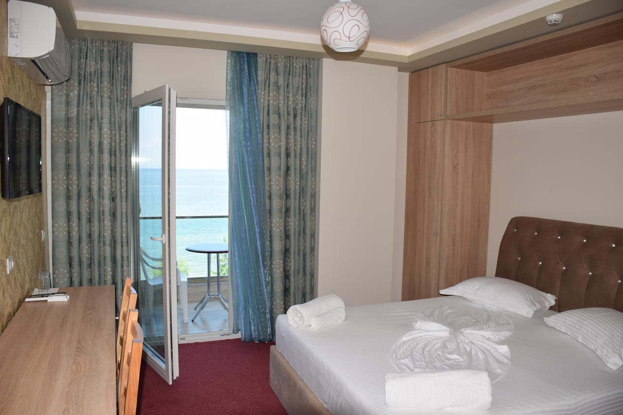 Hotel Pogradeci 2 Tushemisht Dış mekan fotoğraf
